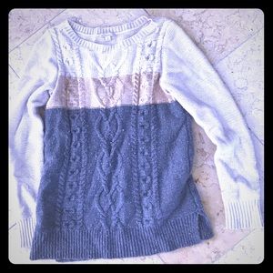 Gap maternity sweater